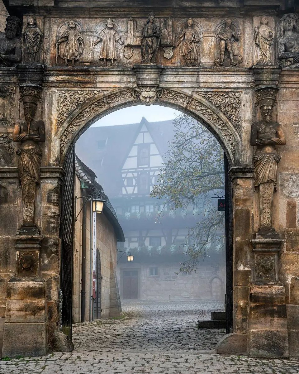 Bamberg, Germany, is especially atmospheric in the fog 

📷by @der_heimatfotograf 

#Europe #travel