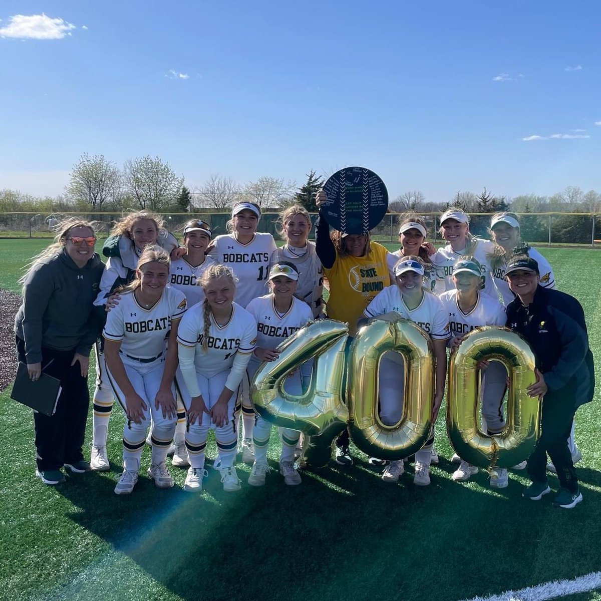 blhsathletics's tweet image. Congratulations to Bobcats Softball coach Susan Mayberry on her 400th win tonight!