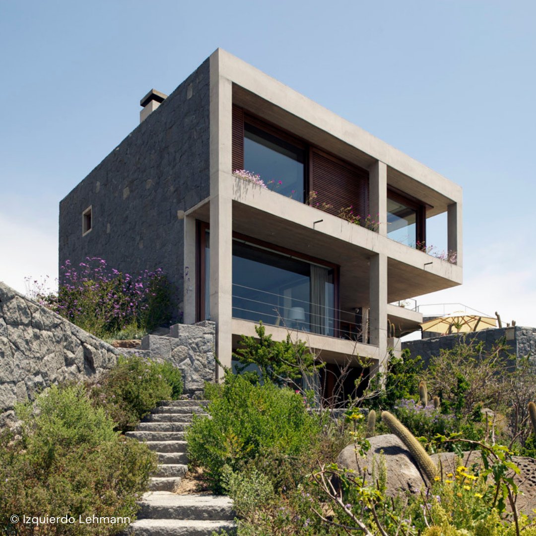 LaCuisine_Inter's tweet photo. 2 homes for 2 generations but in the same environment
https://t.co/LHEZv8OWDE 

#PuntaPite #Chile #Architecture https://t.co/bMkFMTRwBU