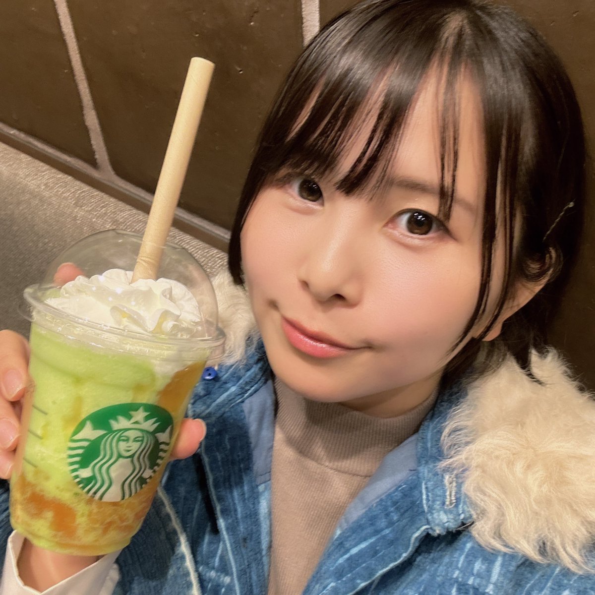 おはよう☀️ スタバのメロンフラペチーノ美味しかった🍈💖 メロン大好き みんなものんだ？😙