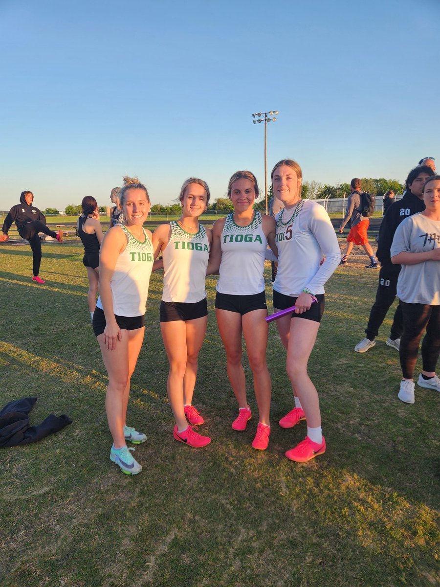 Congrats to our 4x400R. Headed to Regionals! Justice Babbitt, Ella Norwood, Bella Dennis &amp; Kyndal Whitley. @ClubTioga <a href="/CoachZBirdwell/">Zach Birdwell</a> <a href="/CoachOsbourn/">andrea osbourn</a>