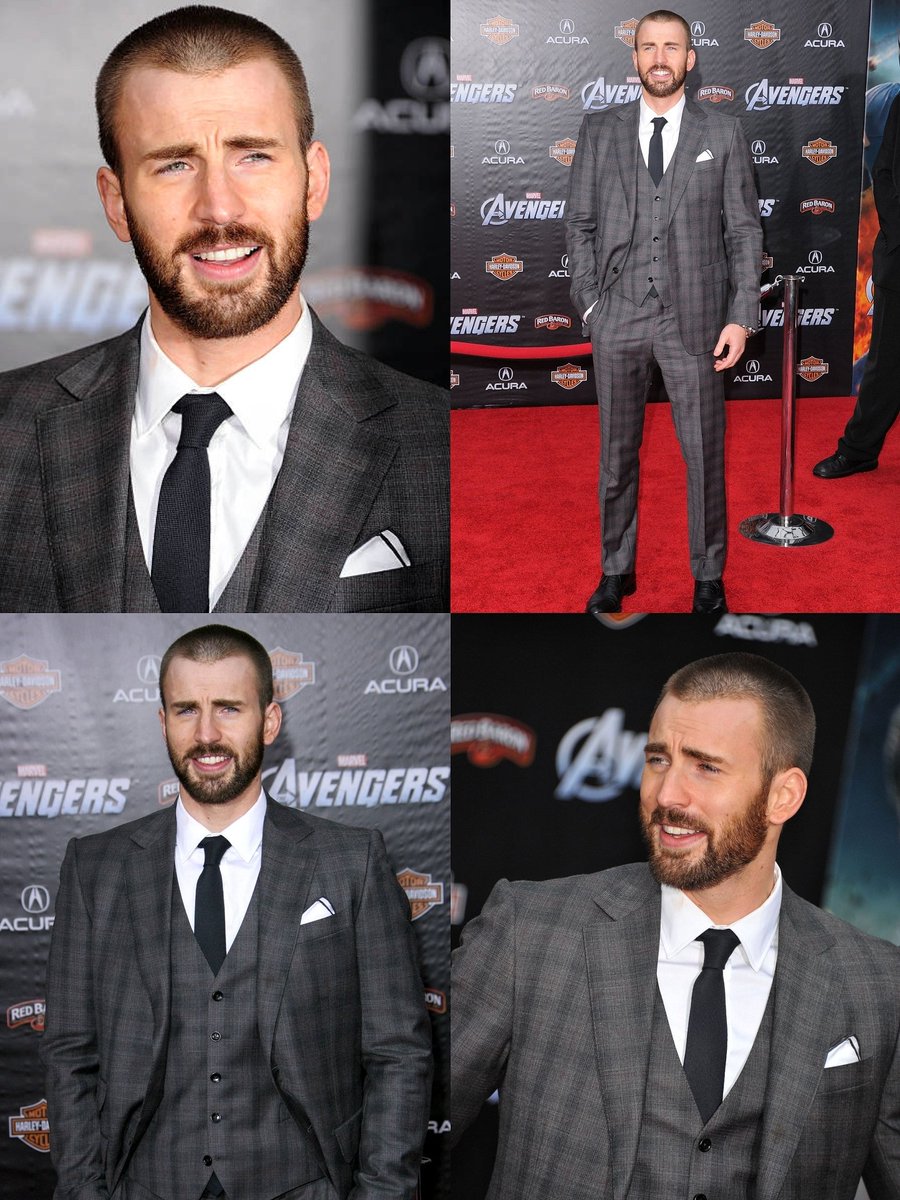 Marvel's The Avengers' -🎬
 Los Angeles Premiere - Arrivals
#ChrisEvans 11/2012 Years ❤️‍🔥