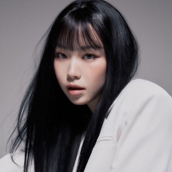 Mystic Story announces that Moon Sua and Suhyeon will resume Billlie activities starting today.