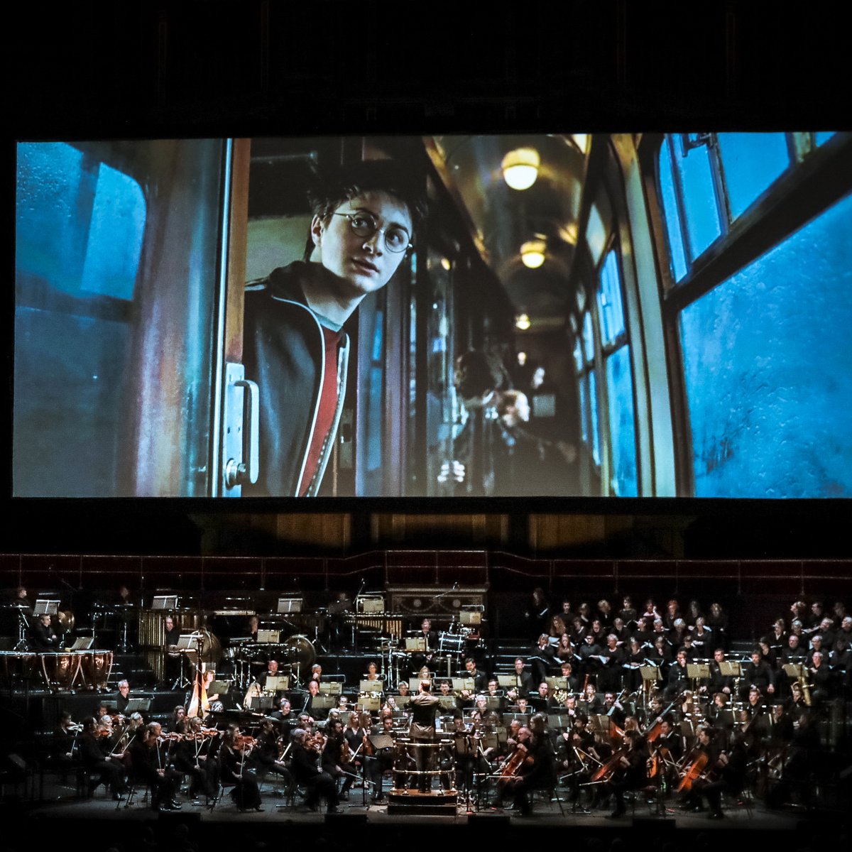 What's your favorite scene in Harry Potter and the Prisoner of Azkaban™? 🦉 ⚡️ April 17 - 20 at the iconic @SydOperaHouse, join us and revisit the classic film live to picture with @sydsymph! ✨ 🎼 Last tickets are selling fast, so get yours now at loom.ly/JoQHE7I.