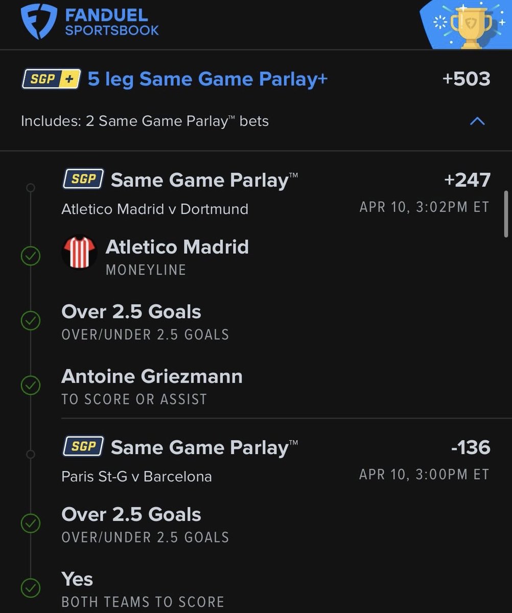 'Giving crumbs to the little bros' 😭 This bettor really did a presentation on his parlay and it cashed 😂 (via sumptuous.luna/IG @FDSportsbook)