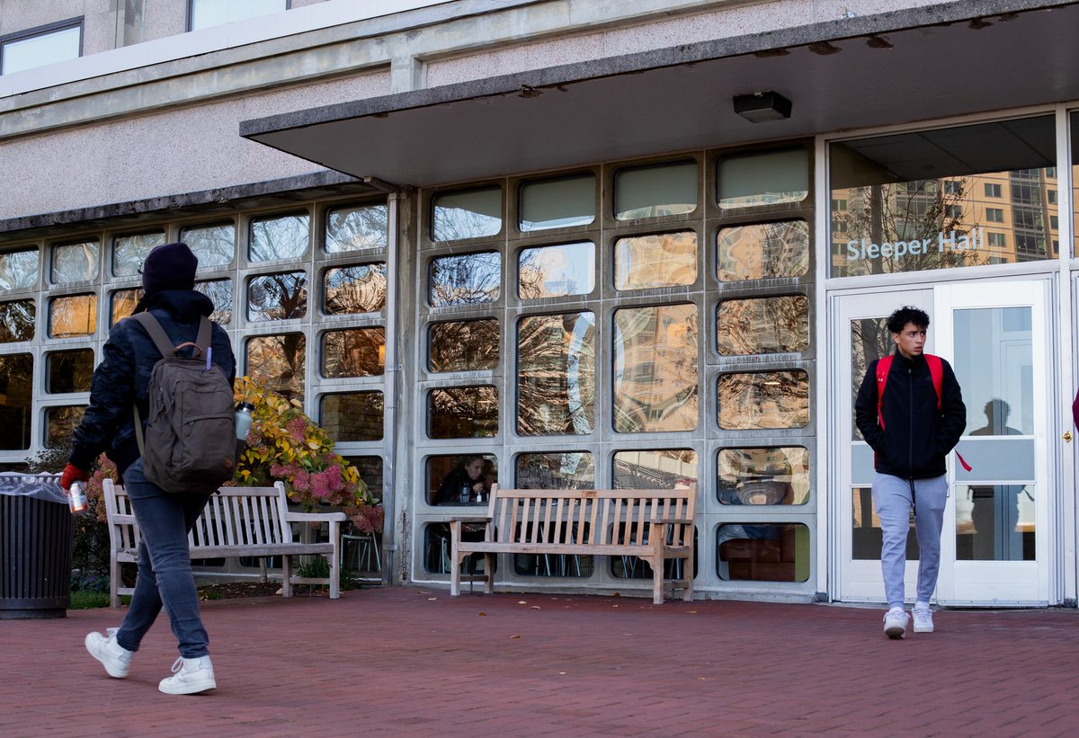 After the standard room selection process, Boston University Housing will accept room change requests starting April 16 at 10 a.m. for the 2024–2025 academic year. dailyfreepress.com/2024/04/10/bre…