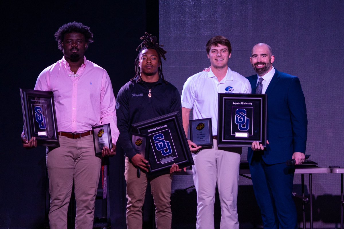 WHAT A NIGHT! We finally got to commemorate our special 2023 season with our president, donors, staff, and team in our third annual Night of Honors. Next year, same time?? 😉 #NightOfHonors | #FlyHawks