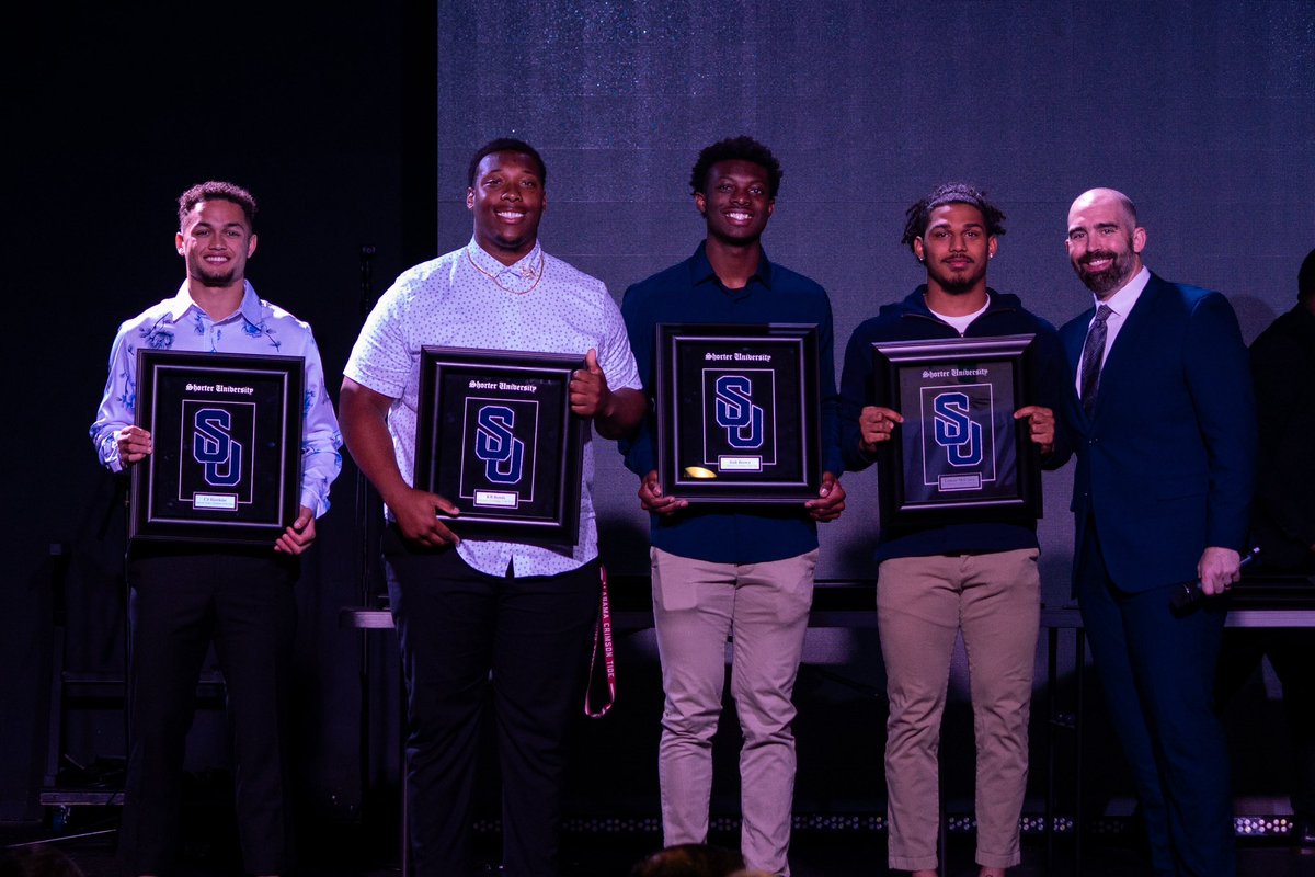 Shorter Hawks Football tweet media