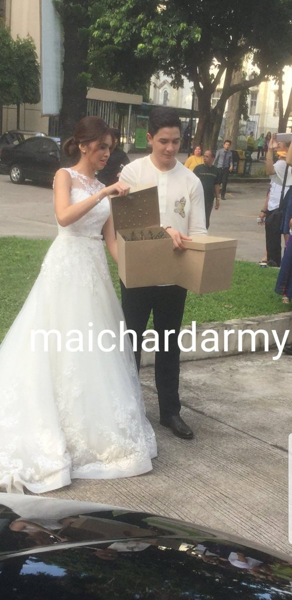 MCambsl2's tweet photo. TRUTH ABOUT ALDUB (cont)
CTTO ALDUB Wedding Album (not KS)
ALDUB will be back
#BOYCOTTEatBulaga1129 https://t.co/jZ6mfCD3Ru