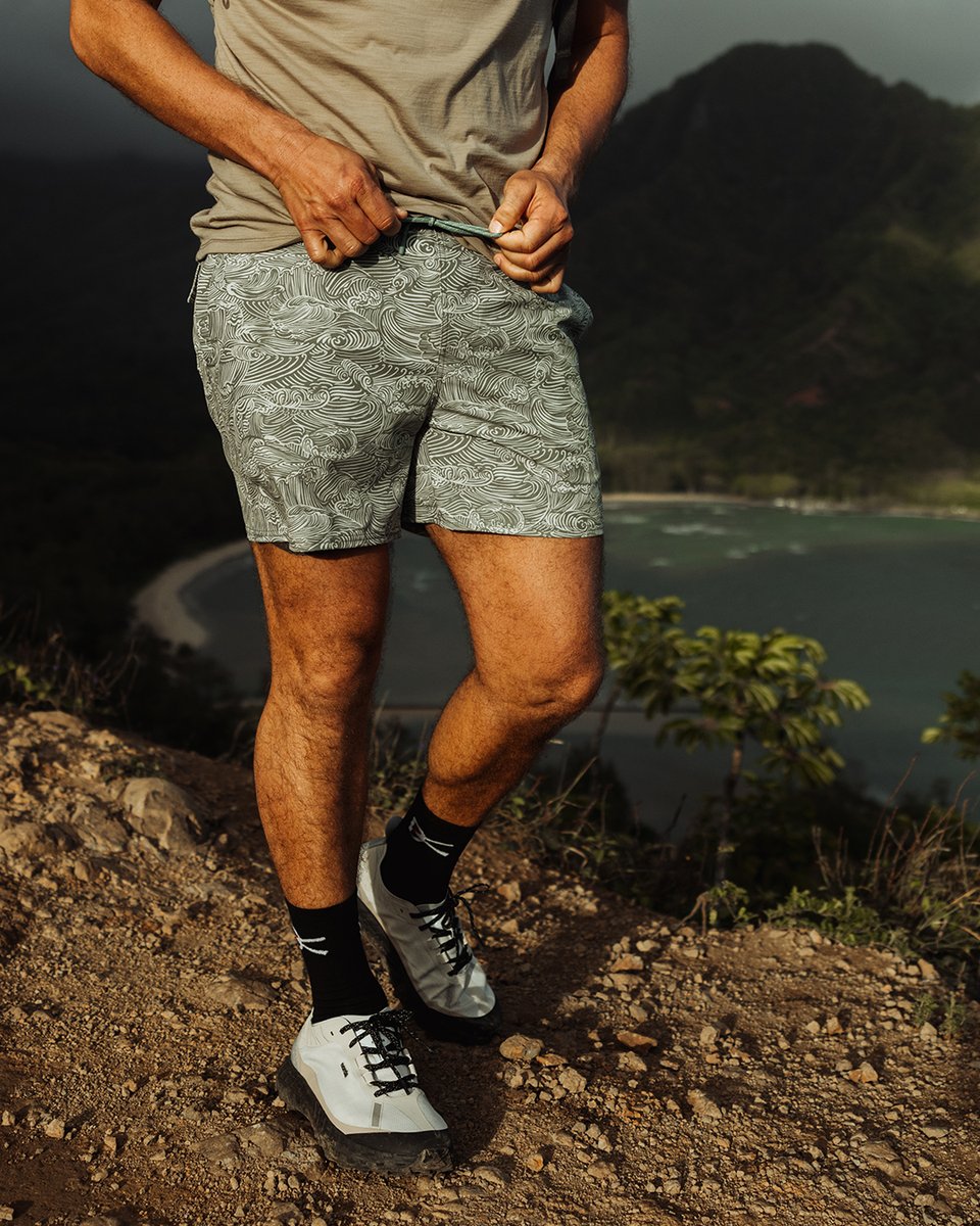 Wellen’s Performance Lined Swim Trunk is a new category of swim trunk. Our favorite swim trunks + active shorts combined for all-day adventures in and out of the water. This is the swim trunk killer. Shop all 14 colors and 5” or 7” inseams ⤵️ bit.ly/3TTHZEw