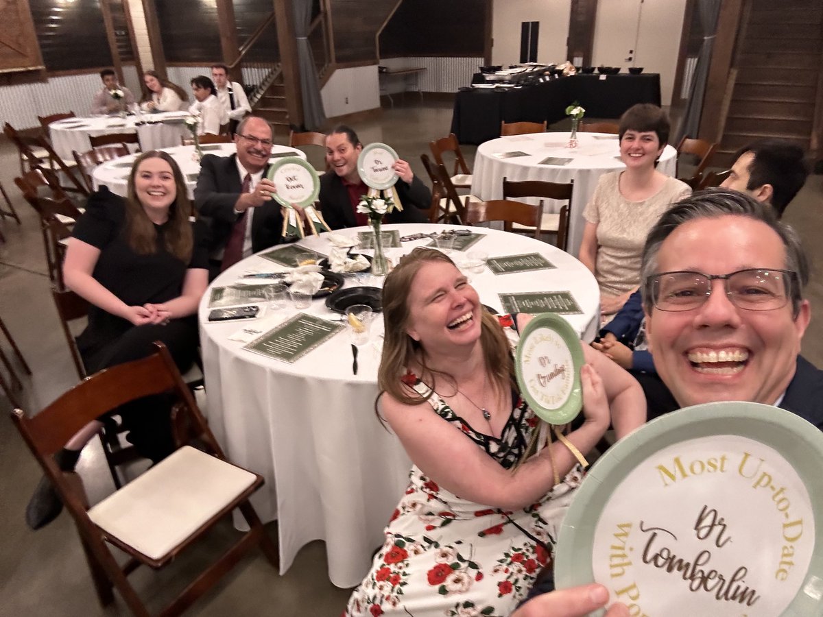 Undergrad banquet- faculty recognition!!! A wonderful time - wonderful academic family ⁦<a href="/tamuentomology/">Texas A&M Entomology</a>⁩