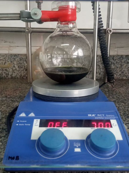 gqmate_'s tweet photo. Hoje foi dia de síntese de óxido de grafeno no @gqmate /SM Lab!!! https://t.co/gbJQ8StyqA
