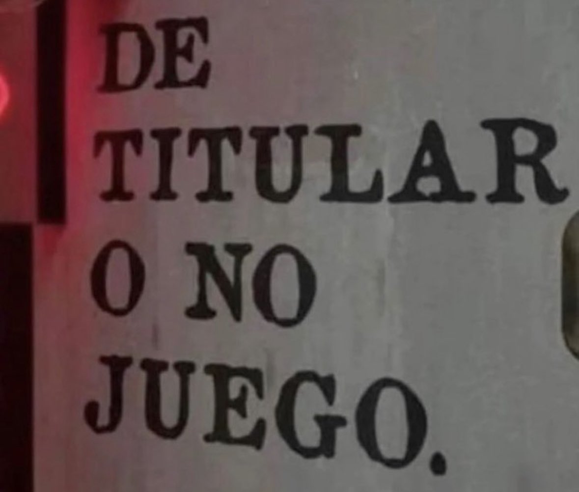 dilocondibujos_'s tweet photo. Prioridad o nada. https://t.co/cKCM2ocLrp