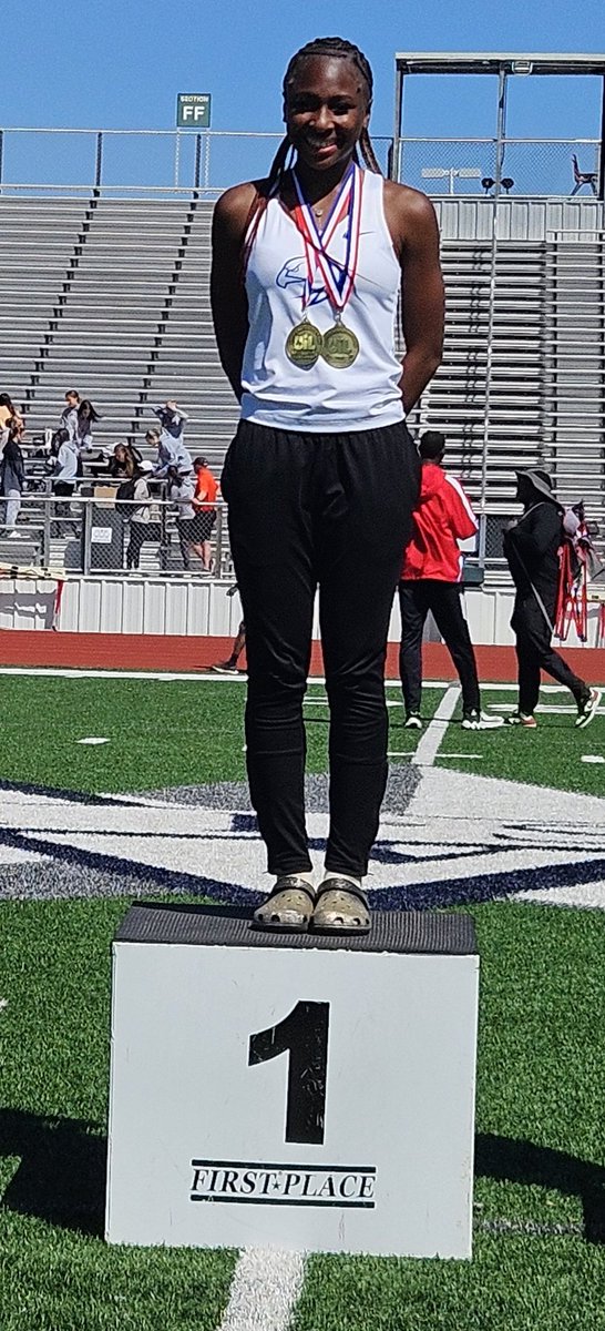 TerrellGirlsT_F's tweet photo. Congratulations to @BreasiaAllen9 for advancing to Regionals in long and triple jump, 4x100 and 200 and setting a school record with a time of 24.62
@CoachCarter1908 @ForneyAthletics @NFHS_TrueNorth https://t.co/kfshrhDk38