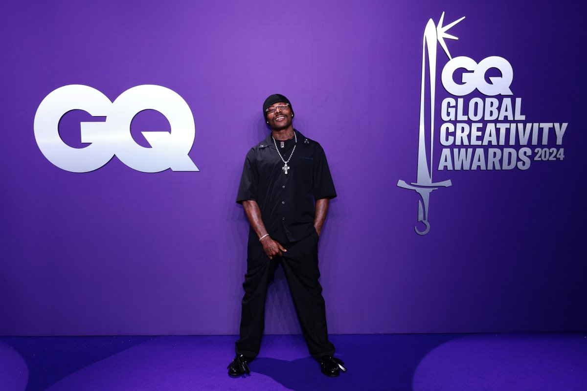 Honoree @asakemusik checks in at the #GQCreativityAwards.