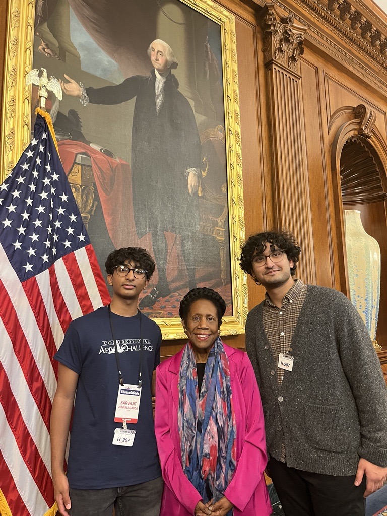 I was pleased to welcome #TX18's own 2023 @CongressionalAC winner, Sarvajit Jonnalagadda, to DC! He created Air Guardian, an app that provides real-time air quality information. Sarvajit participated in the #HouseofCode demo event, presenting his app to a national audience.