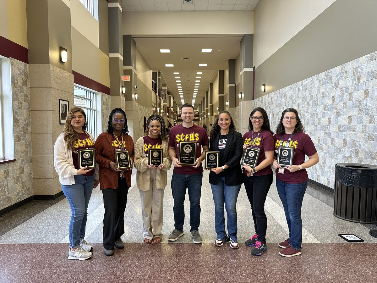 We’re so proud of our Academic UIL District Team!