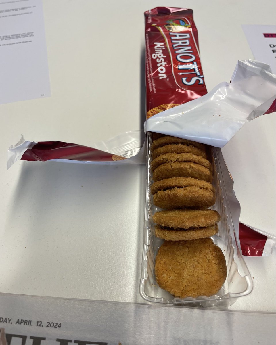 Heidi Murphy tweet media