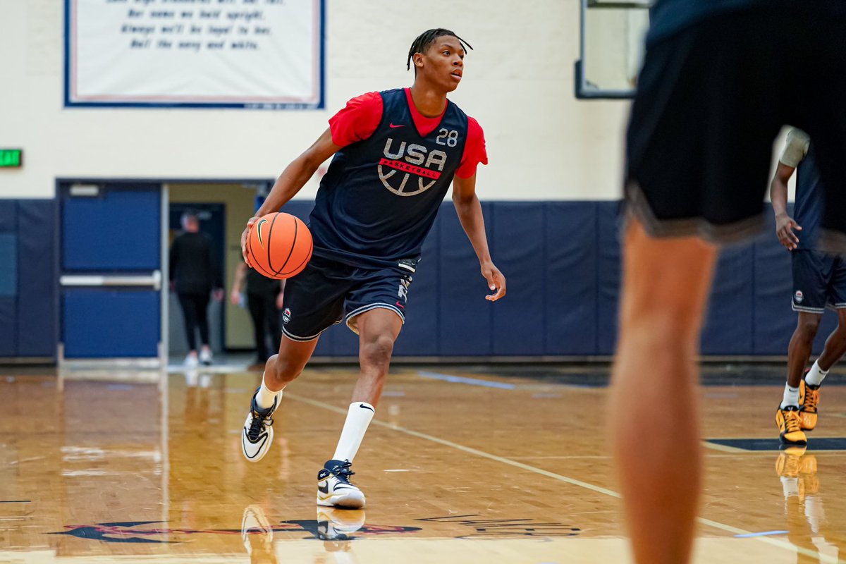 .@RutgersMBB signee @AiriousB led Team USA past the Portland Generals, 101-79, in a pre-@nikehoopsummit scrimmage on Thursday night. ESPN 100’s No. 2 overall prospect showed the full range of his offensive repertoire in the win. Main event is set to commence on Saturday.