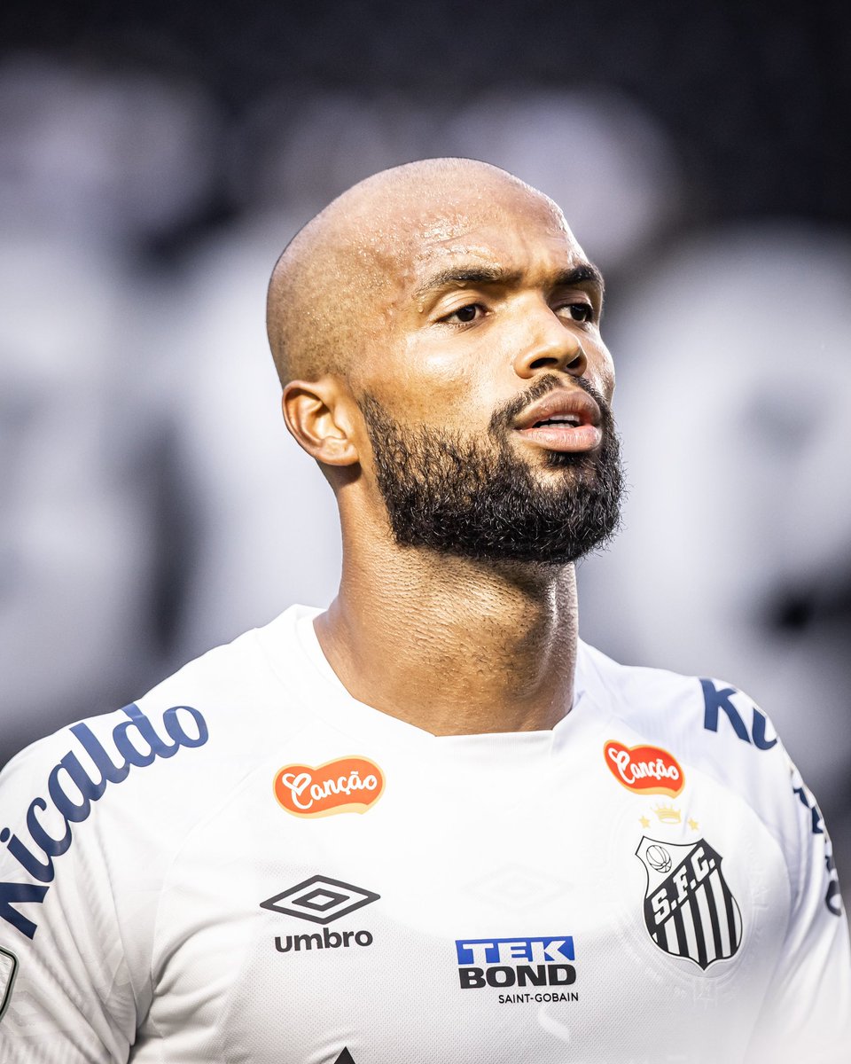 O Santos Futebol Clube acertou nesta quinta-feira (11) o empréstimo de Messias para o Goiás. O zagueiro de 29 anos foi cedido ao time de Goiânia até o final da Série B do Campeonato Brasileiro de 2024. Contratado em dezembro de 2022, Messias já atuou em 44 jogos e marcou três…