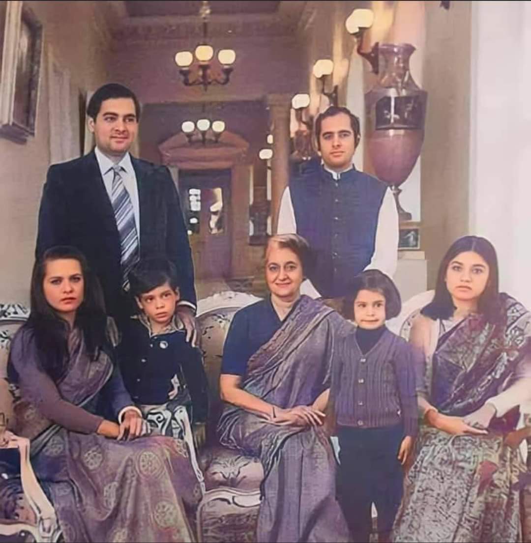 THE GANDHI FAMILY 🇮🇳❤️

#LokSabaElection2024 #Rahul_Gandhi #SoniaGandhi #IndiraGandhi #RajivGandhi