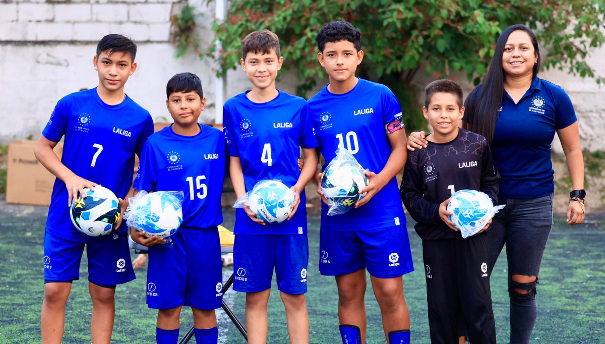 indeselsalvador's tweet photo. #CopaAlevines | El equipo de Nejapa es el campeón de San Salvador en la etapa departamental de la zona central tras la combinación de resultados en la triangular final jugada en la cancha Toluca por  la Copa Alevines 2023

En el último encuentro, Santo Tomás perdió 0-5 ante Ciudad Delgado, que terminó en segundo lugar.

#ConstruyendoElCamino