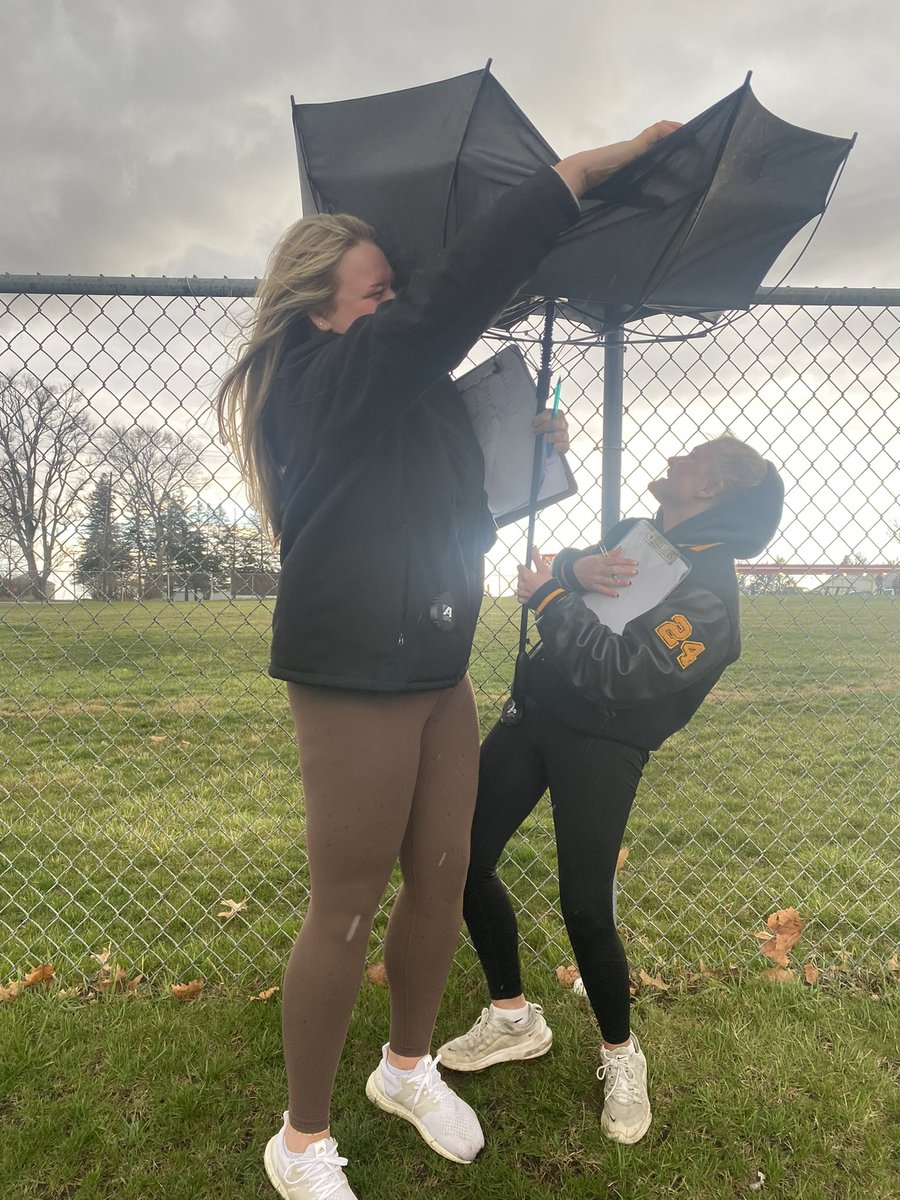 BCLUWBOYSTRACK's tweet photo. Can’t forget the managers struggles https://t.co/agyainRjwl