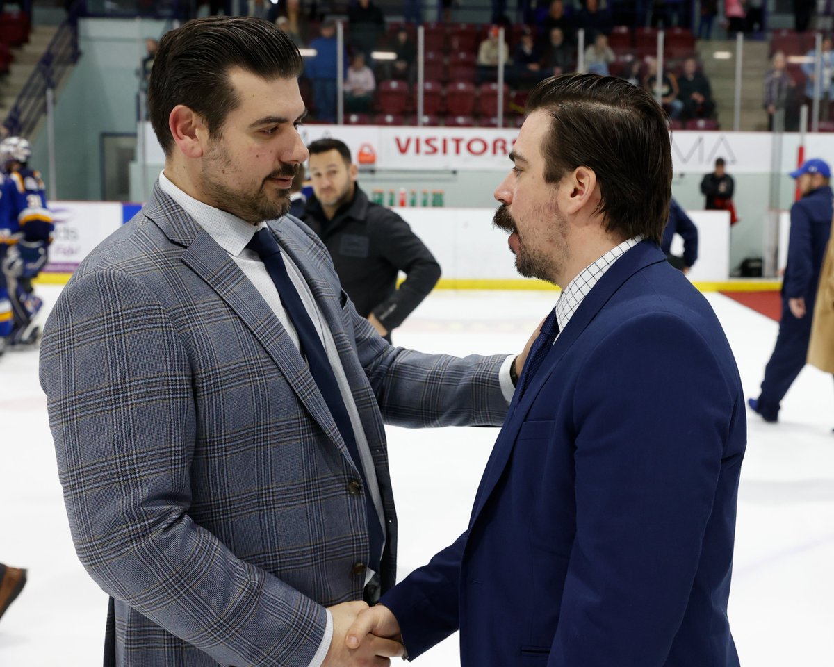 The Collingwood Blues are Western Conference Champions. Final score 4-2 here in Leamington. @CwoodBluesJrA @LeamFlyers @ojhlofficial @ojhlimages @cjhlhockey @OHAhockey1 @HockeyCanada #postseason #Conference #championship #leagueofchoice