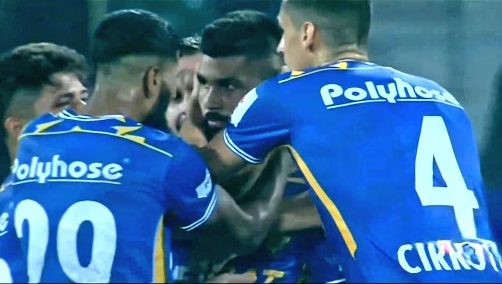 HindustanTimes's tweet photo. #HTKickOff | If there is one player through whom part three of the Owen Coyle story of revival can be told, it is Ankit Mukherjee of @ChennaiyinFC. As he got another side to punch above its weight, Coyle used him in 19 games, the most the defender has played in any @IndSuperLeague season, writes @DhimanHT 

https://t.co/jAqSBRtUDU

Subscribe to HT Kick Off on https://t.co/WUxYvynGbu