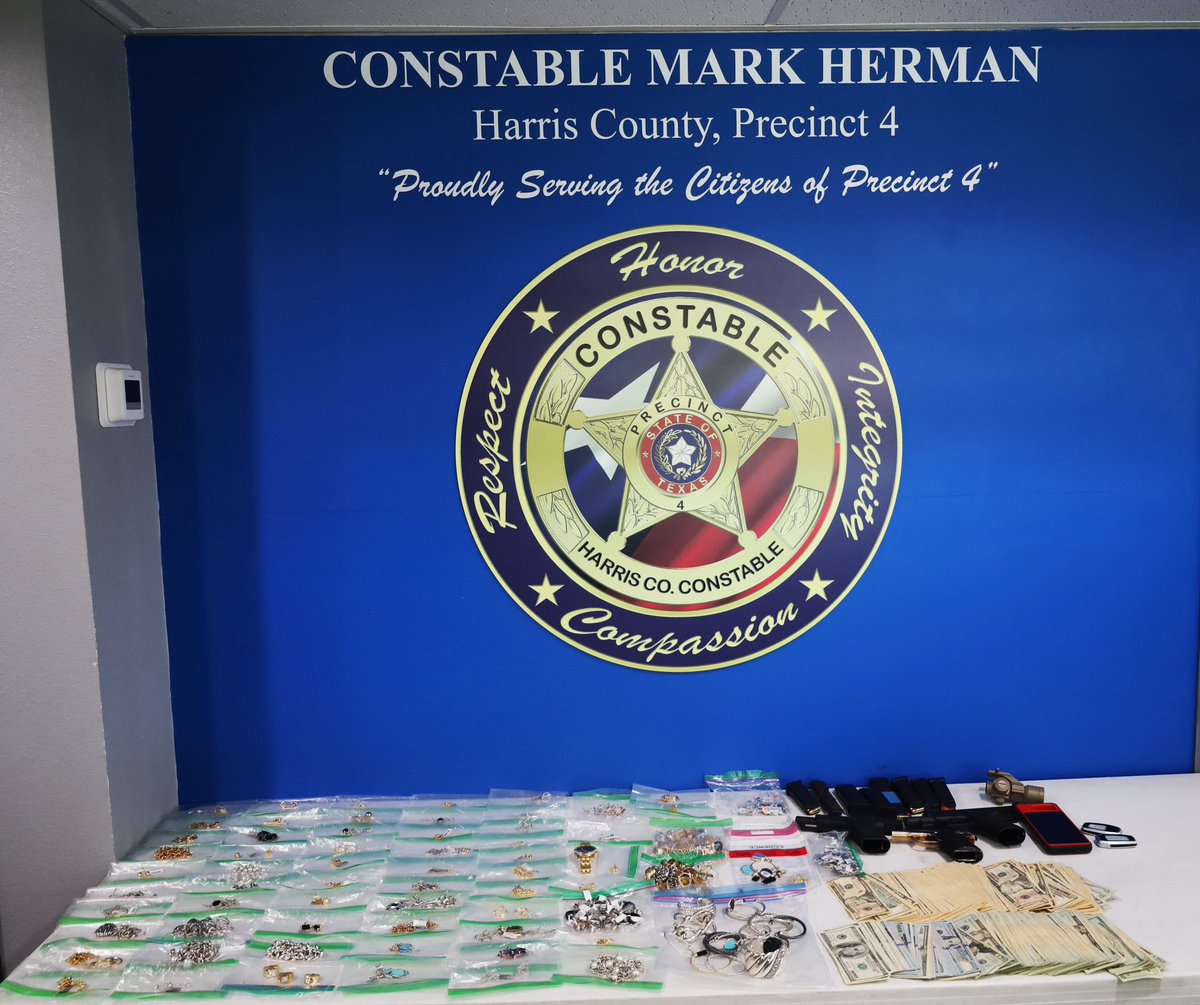 Today Precinct 4 investigators arrested a suspected serial jewelry thief. After a 7 month investigation over $500,000 in stolen jewelry, $11,000 in cash, and weapons were recovered . More details to follow tomorrow!