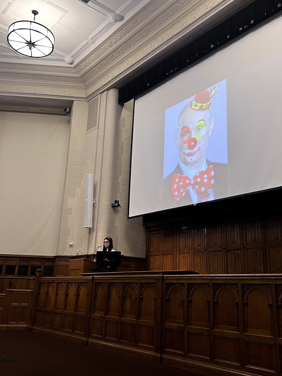 nadyariot's tweet photo. 1/10 Main points of my speech at @Yale 

I'm Nadya, and Putin destroyed the Russia I loved. 

Alexei Navalny was a Yale World Fellow from the class of 2010. He spent 6 months at Yale, in your community. 

On Feb 16 Alexey was murdered by Putin in the Polar Wolf faraway Arctic penal colony. Alexei believed in free and democratic Russia without Putin till the end. 

Continue to speak out against injustice everywhere. That's the way Alexei would want us to honor him.