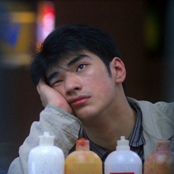 Takeshi Kaneshiro em Chungking Express (1994)