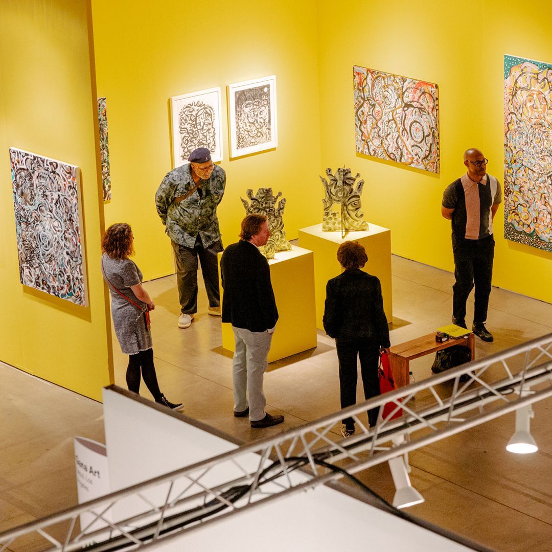 expochicago's tweet image. Thanks to everyone who joined us for the opening of the eleventh edition of EXPO CHICAGO! Thousands of you came out to celebrate more than 170 galleries from 29 countries out at the biggest art event in Chicago.
#expochicago