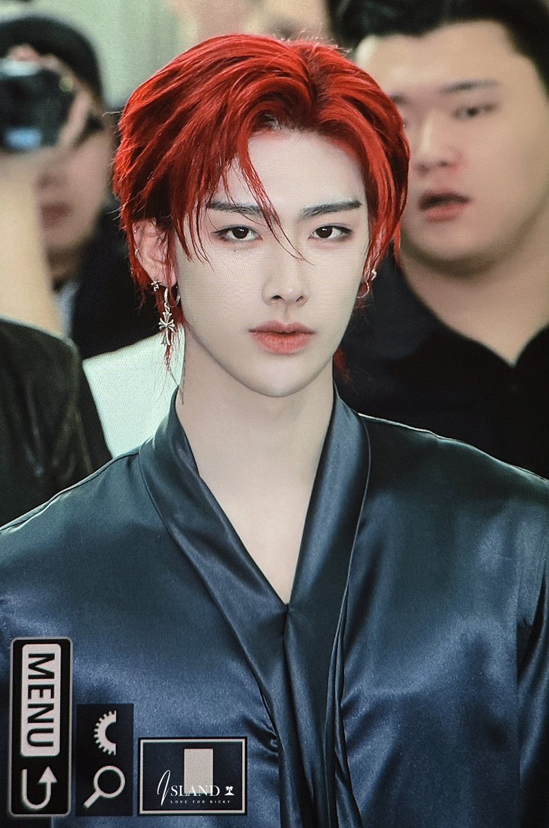 240412🛫

#리키 #RICKY #沈泉锐 #リッキー #ZEROBASEONE #ZB1