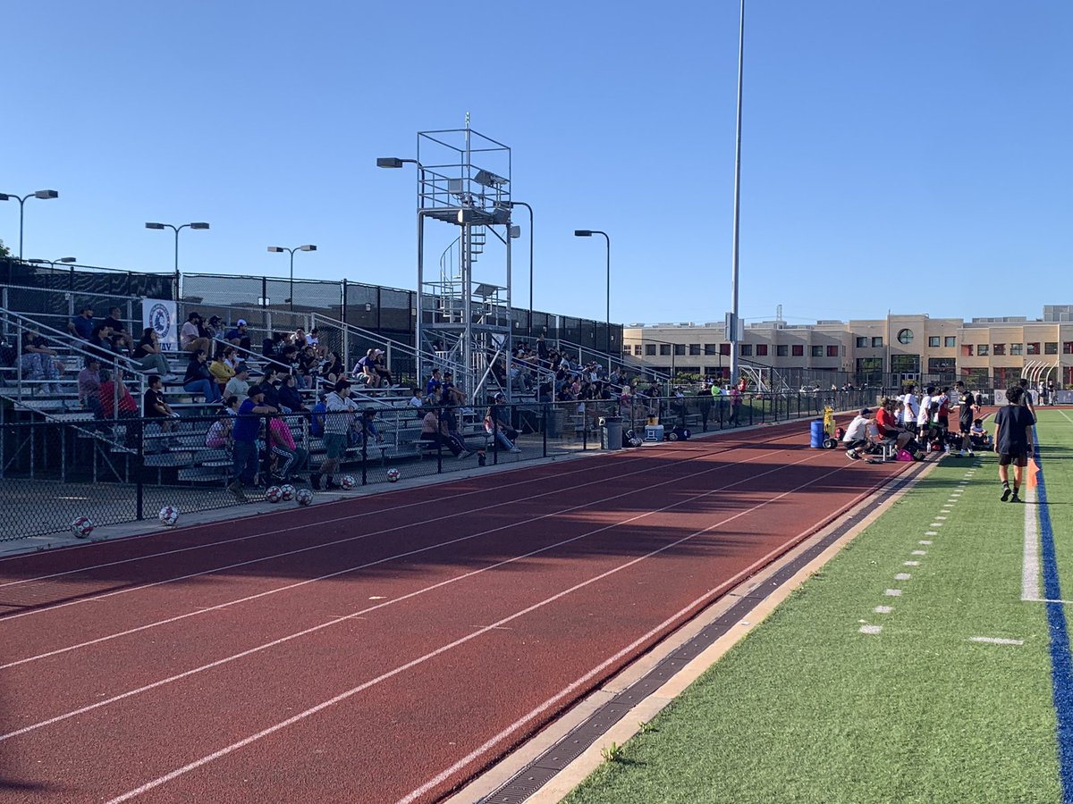 Birdville ISD started middle school soccer & it was great to see.This is only the beginning of great things to come for BISD. N Richland MS vs Richland MS. Great Job !  @Gosset41 @dfwvarsity @LethalSoccer @DFW_Girls_HS_VS @tascosoccer @Richlandhigh @RoyalsSoccerRHS @BirdvilleISD