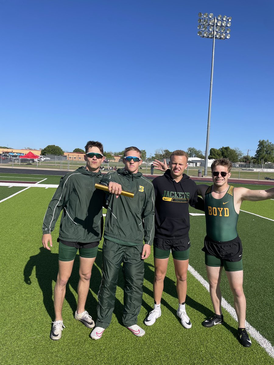 Loved watching our kids compete today! Congrats to both boys/girls 4x100 and 4x200 relays <a href="/LukeABrown26/">Luke Brown</a> and Marley Long in the 200 and Ostan Hernandez in the 3200 and 1600 for advancing to regionals! <a href="/kelly_ritchey/">Kelly Ritchey</a> <a href="/ohernandez22/">Coach O.Hernandez</a> <a href="/callaway_1982/">raymond callaway</a>