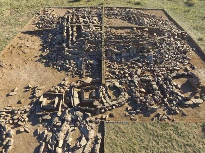 A 3400 year-old pyramid-shaped mausoleum found in Kazakhstan Archaeologists have uncovered a pyramid belonging to the Scythian-Saka period in the Karaganda region of Kazakhstan. The pyramid is located on a hill overlooking the Taldy River in the Shet district of Karaganda, which…