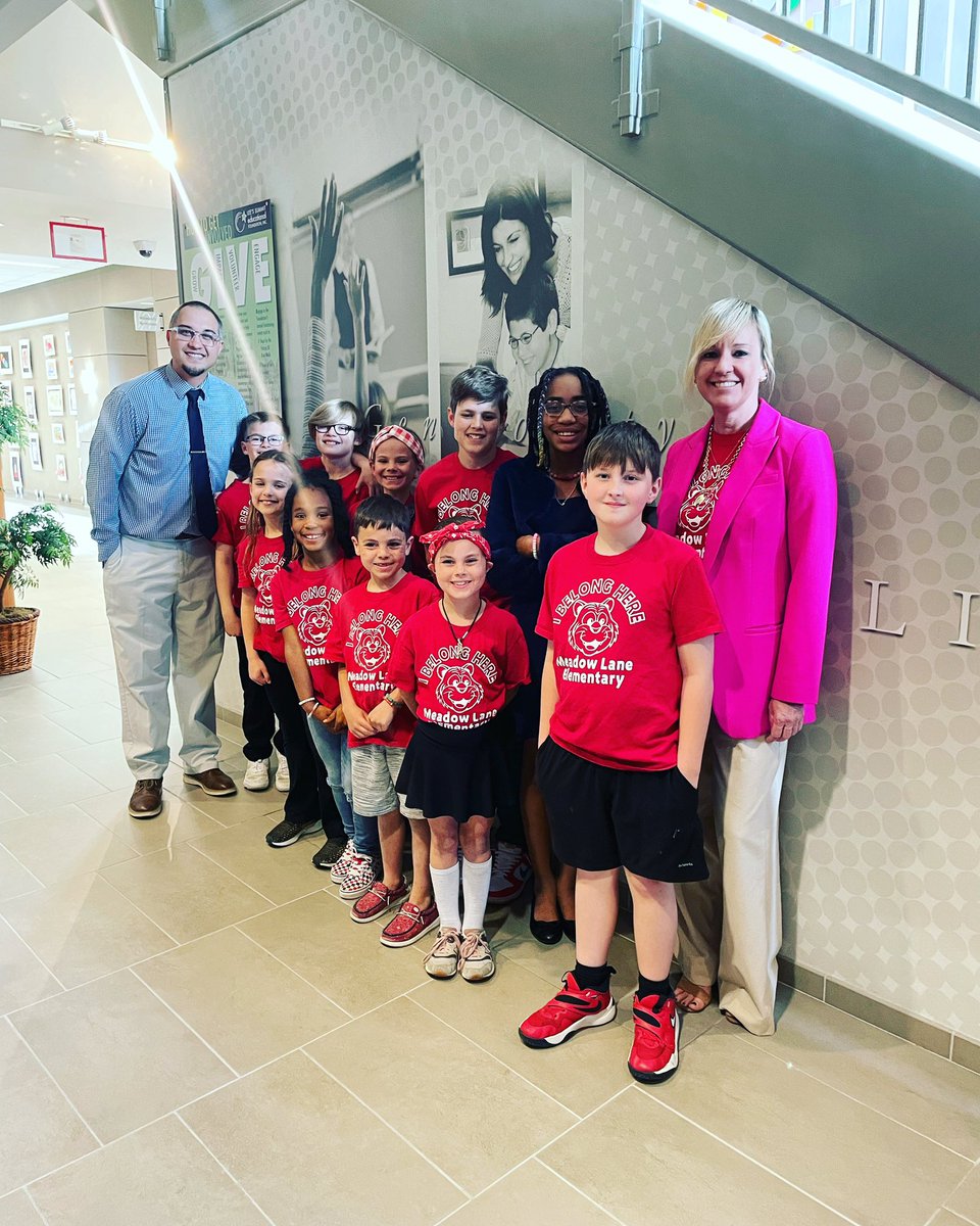 BENGALS &amp; the BOARD

Loved showcasing our amazing students at tonight’s BOE meeting. Always humbled by the opportunity to serve this community! ❤️💙

#MLEProud #R7Proud