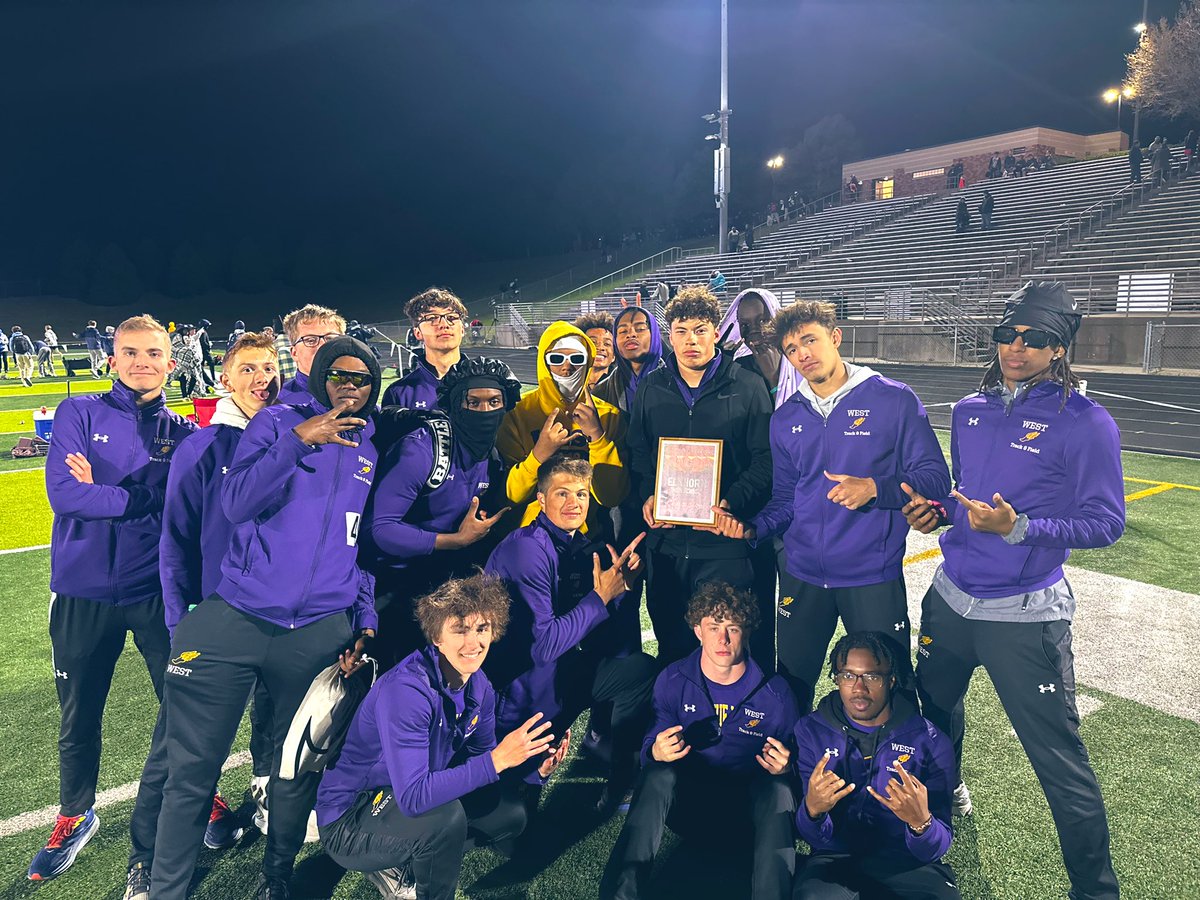 We at it again!!!! 🏆🏆🏆🏆🏆Elkhorn Invitational BOYS CHAMPIONS!!!!!!!