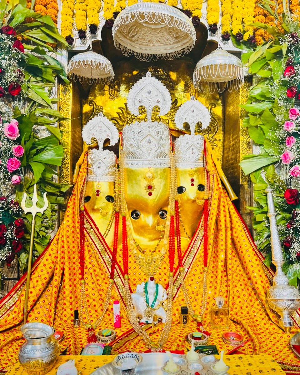 *🪸☘️ चैत्र नवरात्रि के चतुर्थ दिवस मां बगलामुखी देवी प्रातः काल श्रृंगार दर्शन ☘️🪸* 🔅┅🌿🐚☆”🕉️”☆🐚🌿┅🔅 *🔔🚩📿जय मां बगलामुखी 📿🚩🔔* *🏵══🌹•❁#प्रातः_आरती_श्रृंगार ❁•🌹══🏵* *🎪❣ मां बगलामुखी पीतांबरा देवी प्रातः काल श्रृंगार दर्शन❣🎪* *1️⃣2️⃣अप्रैल 2️⃣0️⃣2️⃣4️⃣ ‼️