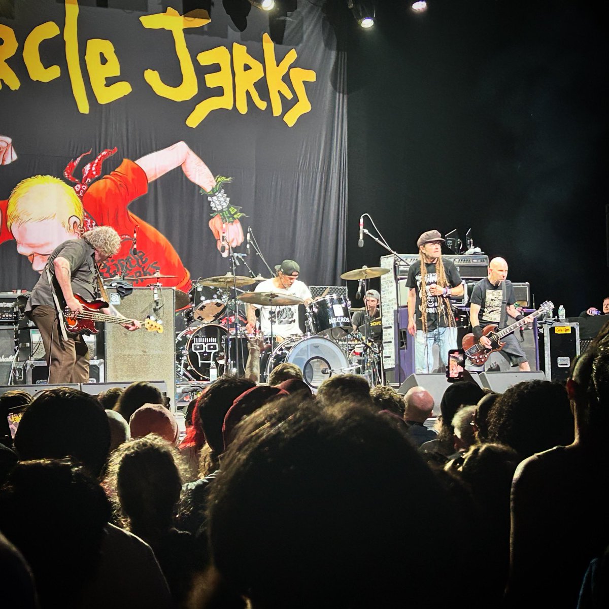 Circle Jerks at @franklinmhall, 4/11/24 - #circlejerks #circlejerksband #keithmorris #franklinmusichallphilly #phillyconcert