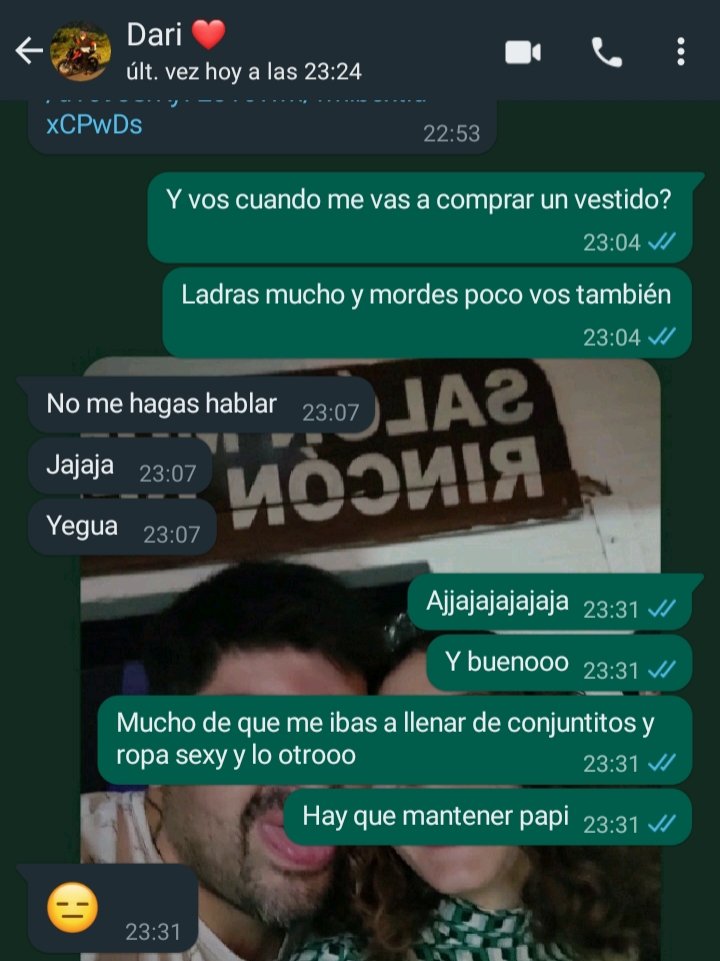 Así son. Te endulzan el oído solo para que te quedes