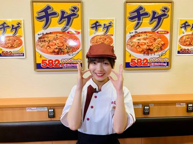nimarukyonko's tweet photo. 今日でチゲ味噌ラーメン最後ということで朝ラーしてきました〜
最後は��盛り餃子付きにしました！
日高屋さんありがとうございました！
またチゲ味噌ラーメンよろしくお願いします😊
#齊藤京子
#チゲ味噌の天使
#日高屋 https://t.co/Mvcv2FCk56