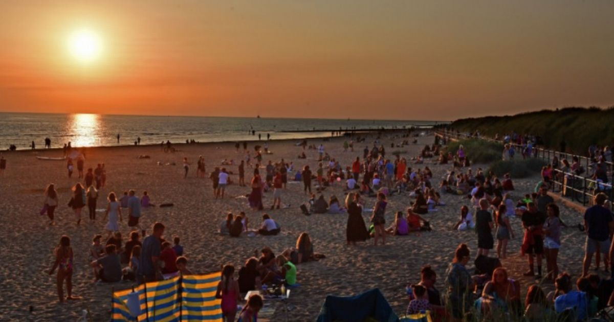 #Heatwave to hit parts of England in 72-hour blast - but two areas will miss out mirror.co.uk/news/uk-news/u…