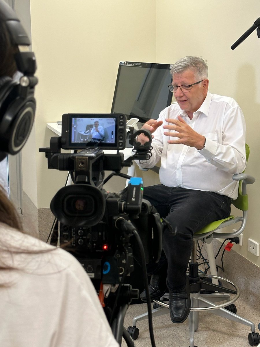 📽 Filming the 'Conquering Skin Cancer' Documentary today with Moonshine Productions about our role in tackling the fight against melanoma! @hpsoyer @UQMedicine @TRI_info