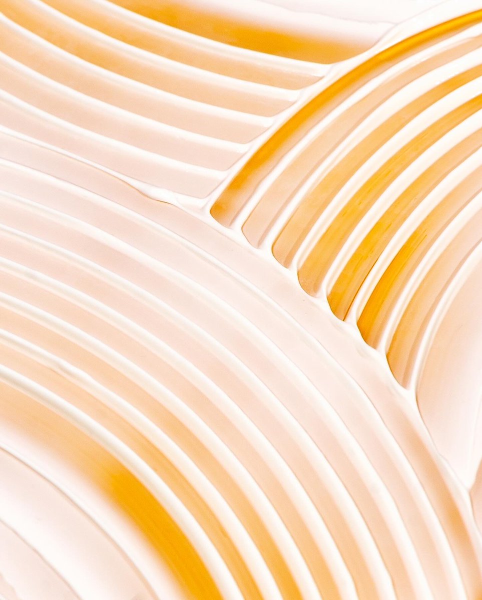 We love a good texture shot!
Here are two shots of @laneigeca’s Hydro UV Defence Sunscreen! ☀️🧴 One of our favesss to use too!

Connect with us to have us capture some fresh closeups for you! 💌 yeah@pandosy.co