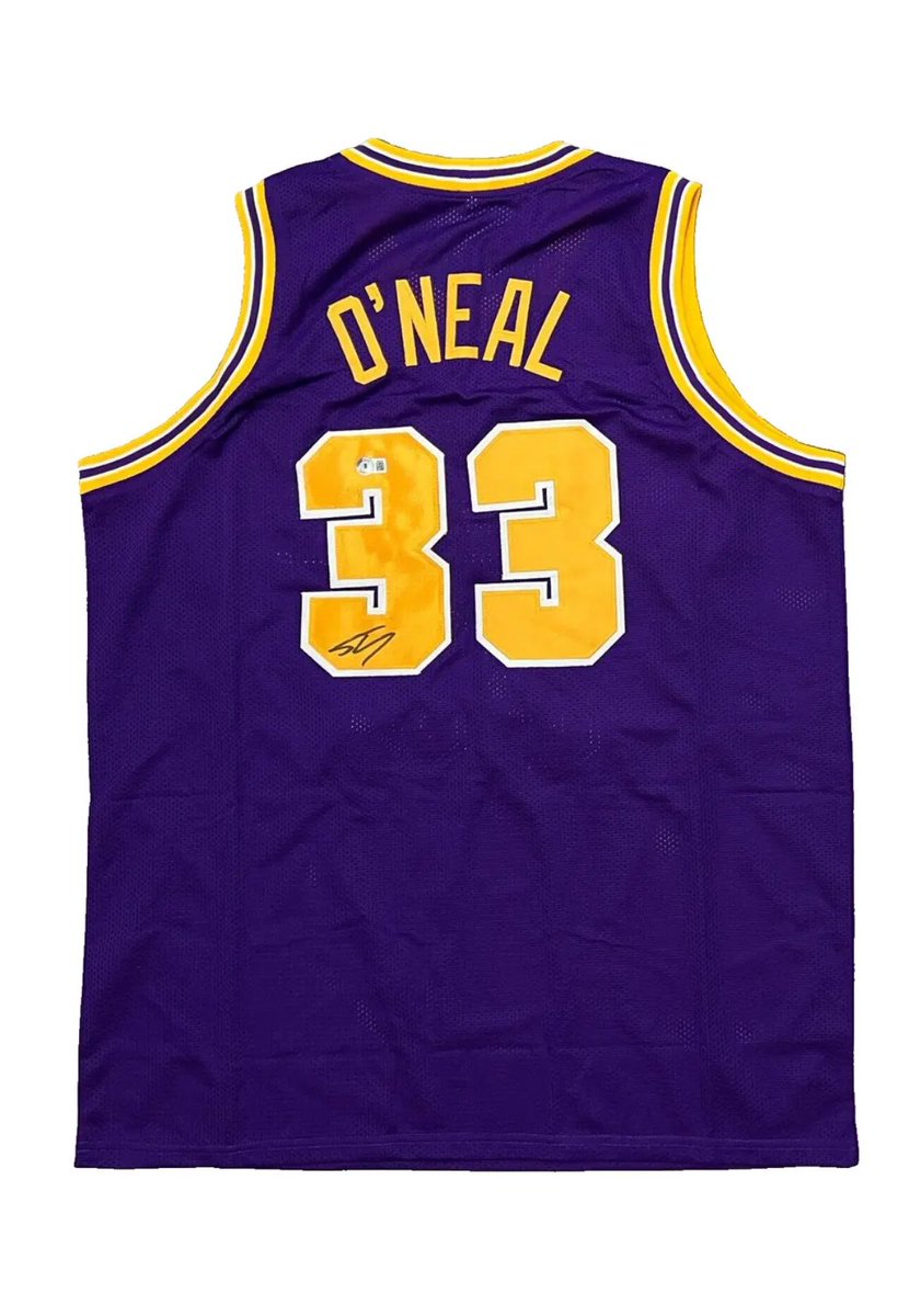 Once I hit 5,000 followers, I’ll give away an autographed jersey signed by the one and only @SHAQ - an LSU and NBA LEGEND. This will be by far the biggest giveaway yet. 🐯