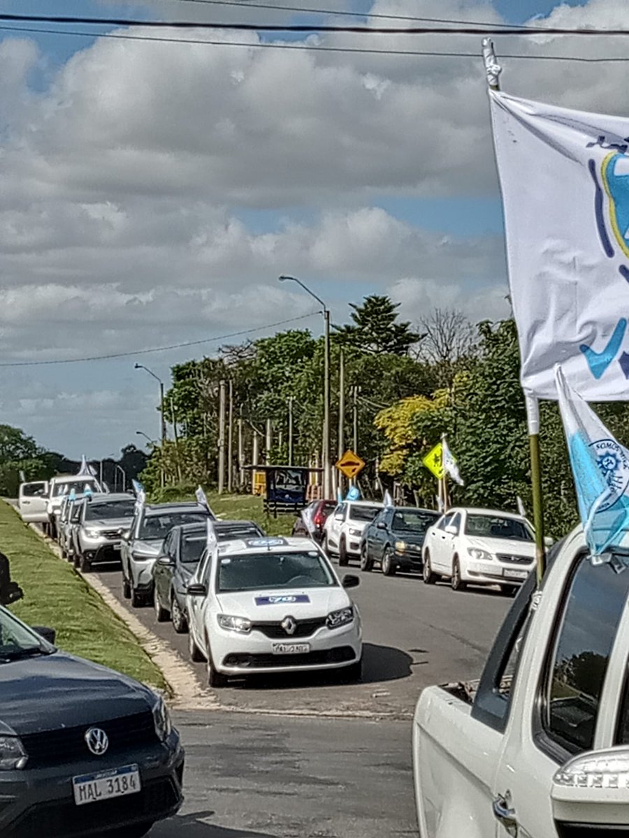 Hoy acompañamos a <a href="/AlvaroDelgadoUy/">Alvaro Delgado</a> en la recorrida #PorLosPueblos por el departamento de San José, sin duda alguna tenemos un gran candidato.

Gracias a todo el equipo de <a href="/la70sj/">La 70</a> por el acompañamiento durante toda la jornada, #EntreTodos.