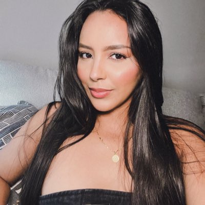 _barbarasubero's tweet photo. #NuevaFotoDePerfil https://t.co/rkbgKLePK5