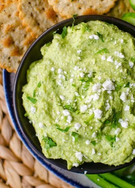 Avocado feta dip - a favourite #recipe! 💕 RECIPE: buff.ly/2THimXK #homemade #foodie